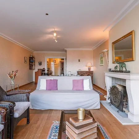 Appartamento Cozy Classic With Parking In Center